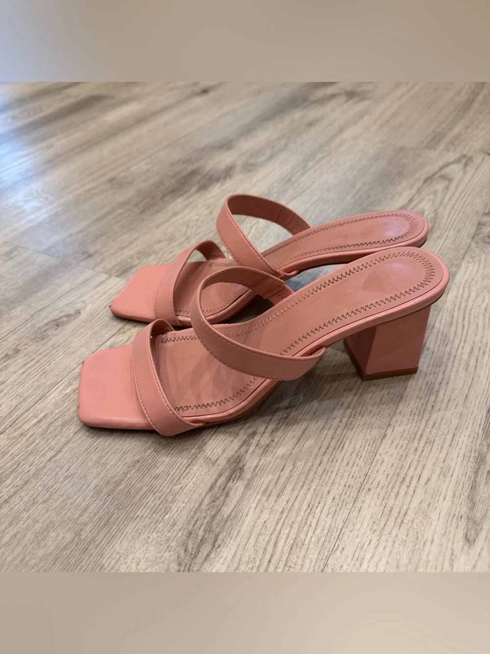 Bamboo Pink Double Strap Block Heel Sandals Size 9‎